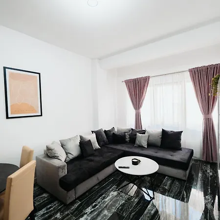 Luxury Cozy Apartments Suceava Exterior photo